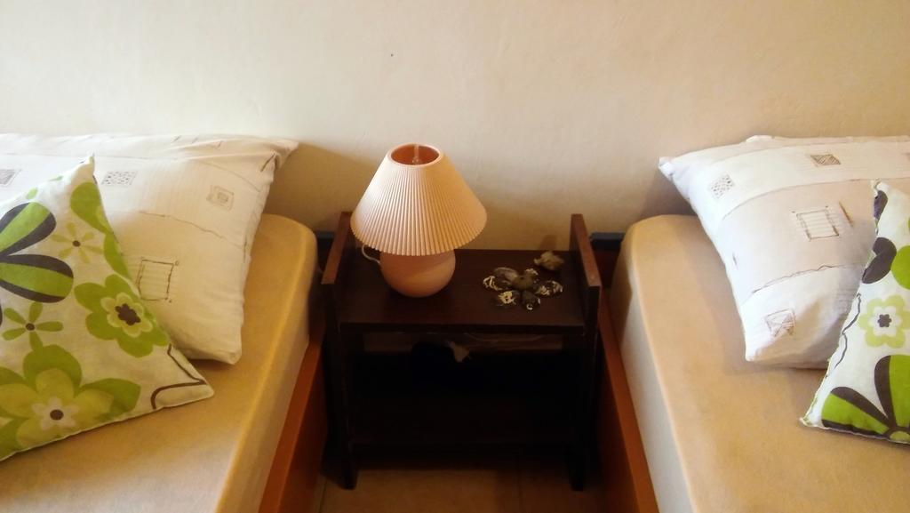 Apartmani Conar Veliki Drvenik Luaran gambar