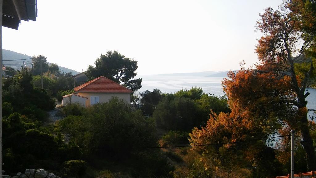 Apartmani Conar Veliki Drvenik Luaran gambar